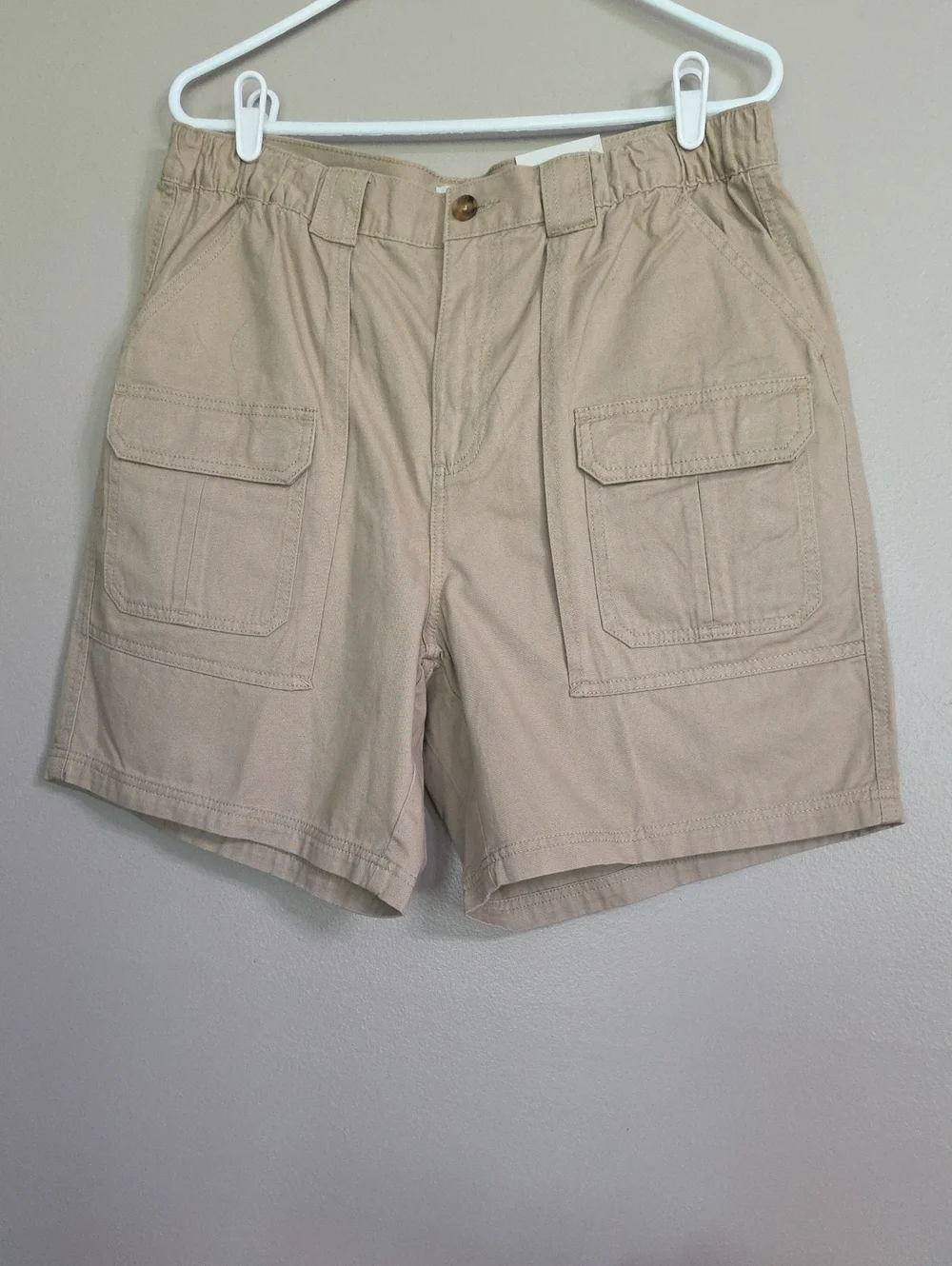 Croft & Barrow Light Brown Cargo Shorts Size 36  NWT